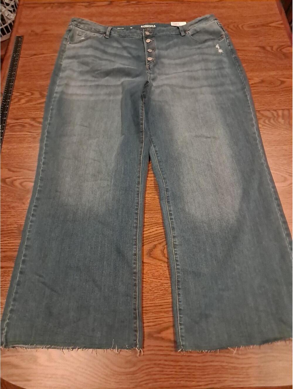 NWT Sonoma Size 22 Women Wide Plus Frayed Hem Distressed